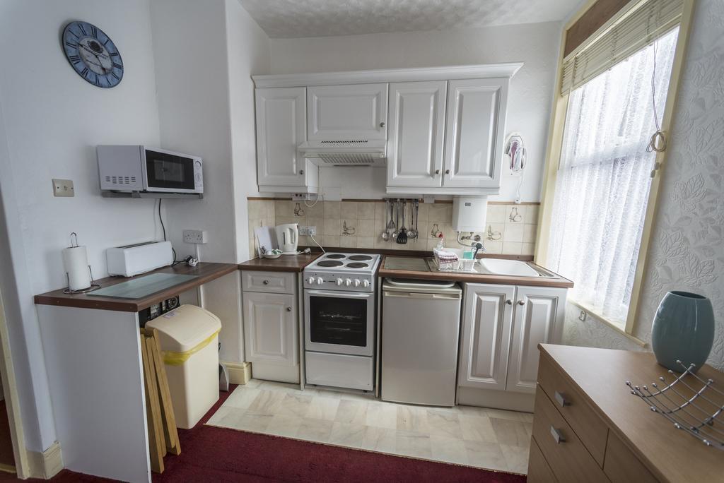Lyndale Holiday Flats Blackpool Exteriör bild