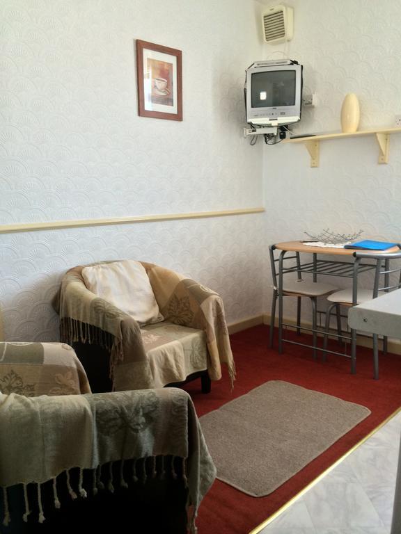 Lyndale Holiday Flats Blackpool Exteriör bild
